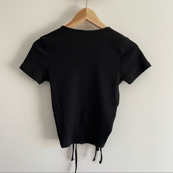 🌱2/$10 | Active USA Front Ruched Tee - Picture 4 of 5